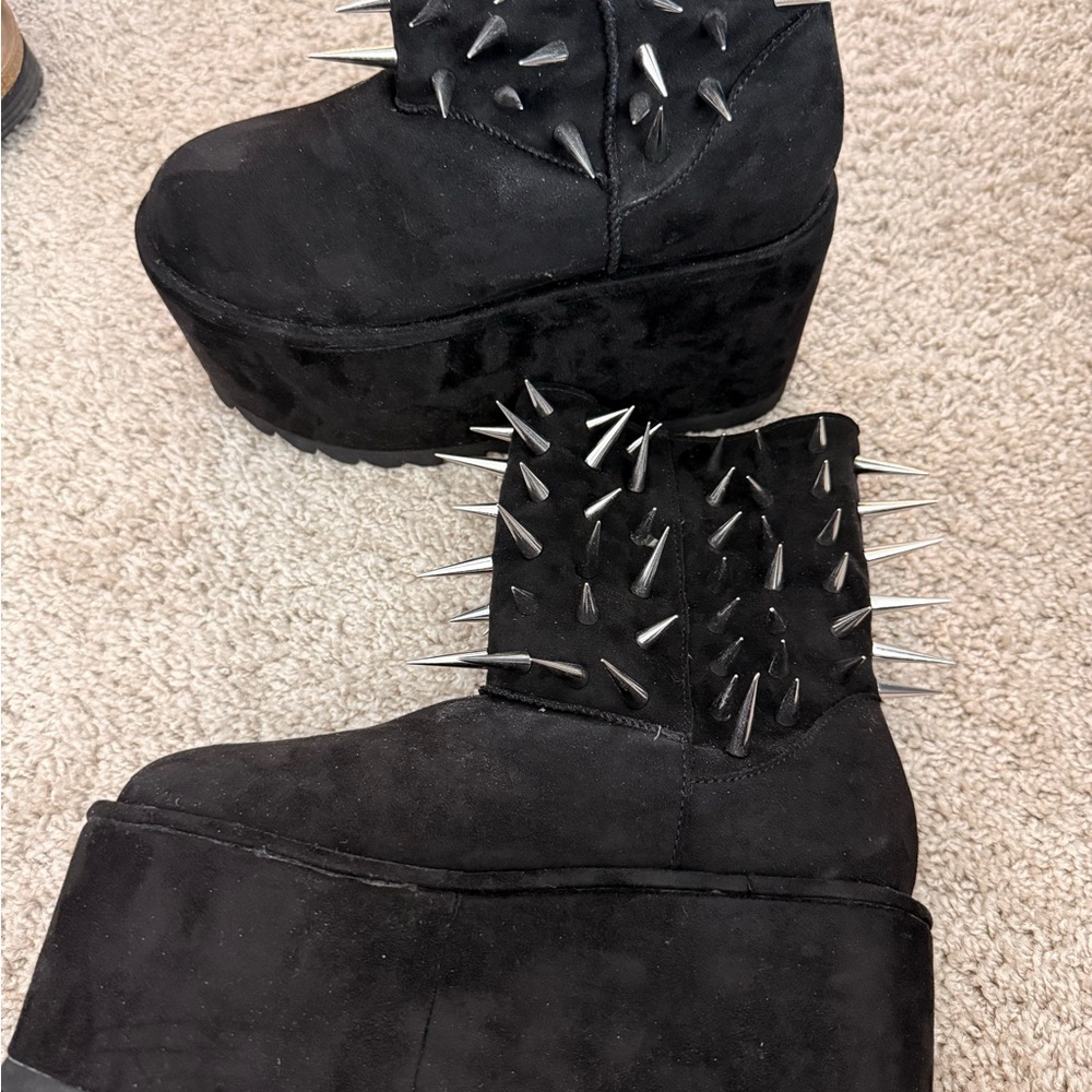 Dolls Kill X Widow Black Platform Boots with Silver Spikes and Sherpa lining - Picture 5 of 6